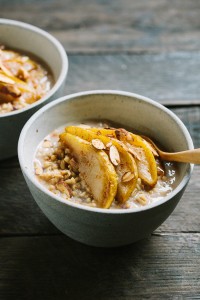 Creamy Whole Oats with Cardamom Roasted Pears